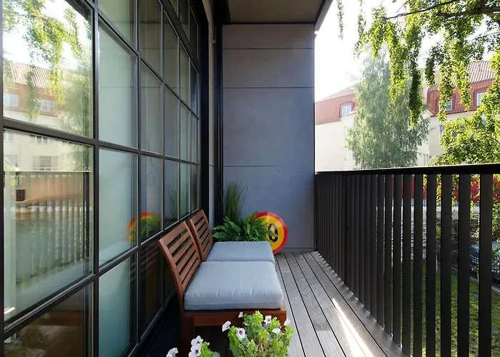 Exclusive In Heart Of Town Apartament