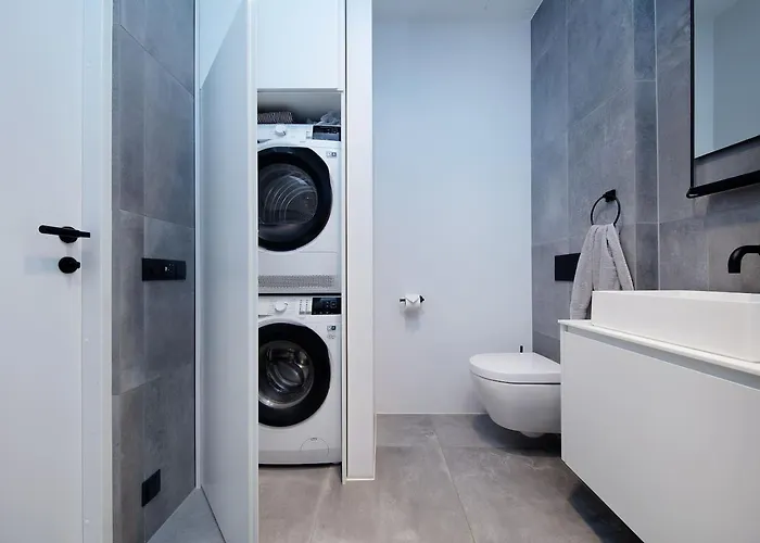 Exclusive In Heart Of Town * تالين