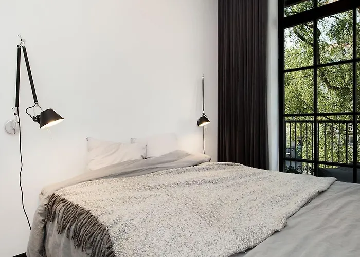 Exclusive In Heart Of Town