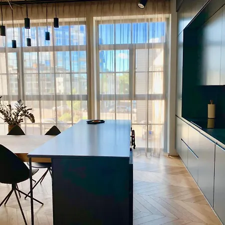 Exclusive In Heart Of Town Apartment Tallinn